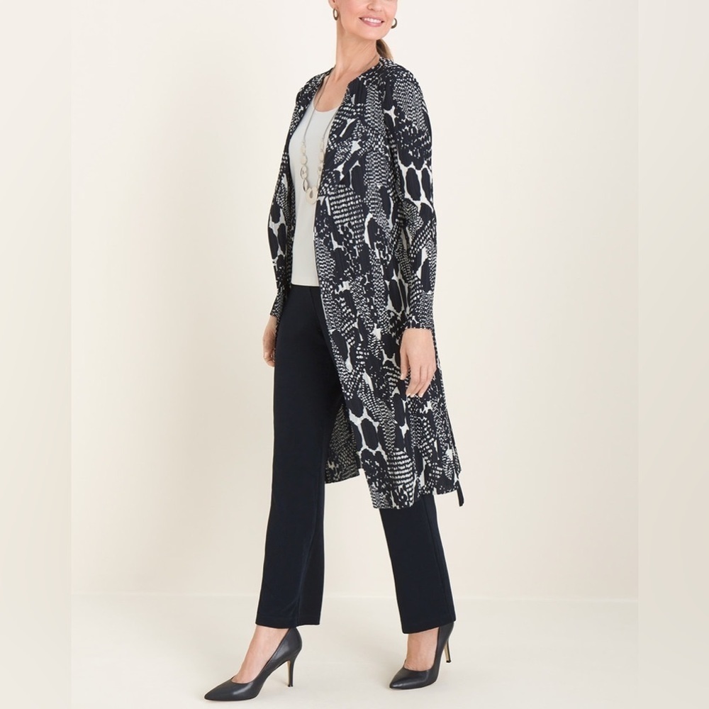 Chico’s Travelers Collection Pleated Printed Jacket